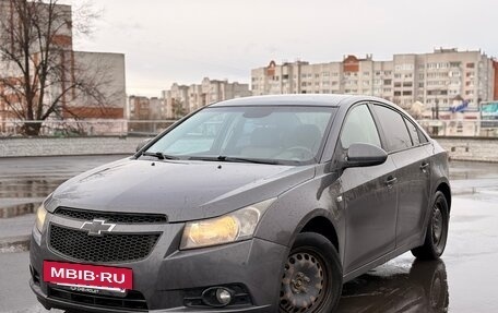 Chevrolet Cruze II, 2010 год, 495 000 рублей, 2 фотография