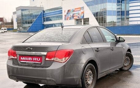 Chevrolet Cruze II, 2010 год, 495 000 рублей, 5 фотография