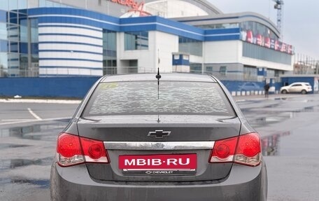 Chevrolet Cruze II, 2010 год, 495 000 рублей, 6 фотография
