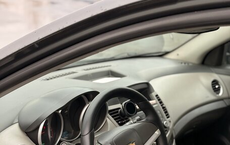 Chevrolet Cruze II, 2010 год, 495 000 рублей, 11 фотография