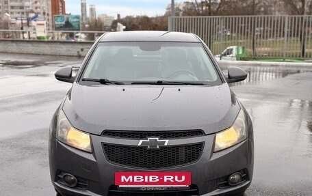 Chevrolet Cruze II, 2010 год, 495 000 рублей, 10 фотография