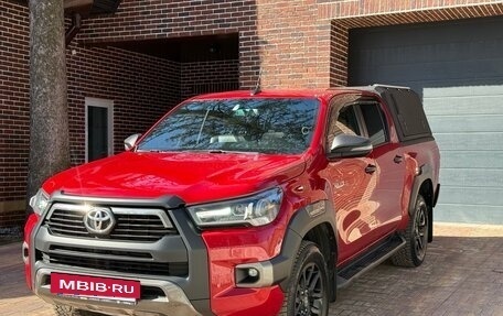 Toyota Hilux VIII, 2020 год, 4 600 000 рублей, 2 фотография