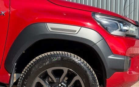 Toyota Hilux VIII, 2020 год, 4 600 000 рублей, 8 фотография