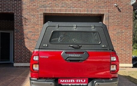 Toyota Hilux VIII, 2020 год, 4 600 000 рублей, 9 фотография