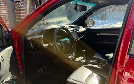 Toyota Hilux VIII, 2020 год, 4 600 000 рублей, 15 фотография