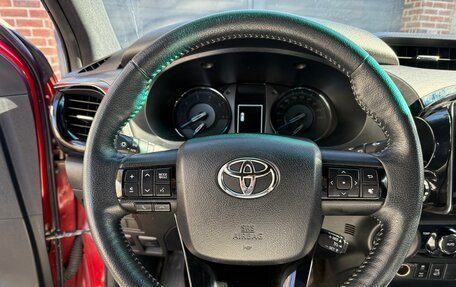 Toyota Hilux VIII, 2020 год, 4 600 000 рублей, 21 фотография