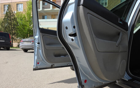 Volkswagen Passat B5+ рестайлинг, 2002 год, 365 000 рублей, 14 фотография