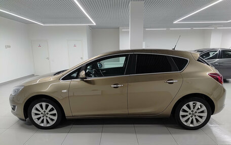 Opel Astra J, 2013 год, 760 000 рублей, 10 фотография