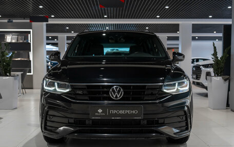 Volkswagen Tiguan II, 2021 год, 3 545 000 рублей, 3 фотография