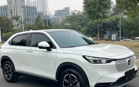 Honda Vezel, 2026 год, 2 069 000 рублей, 3 фотография