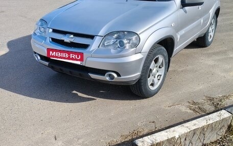 Chevrolet Niva I рестайлинг, 2012 год, 520 000 рублей, 3 фотография