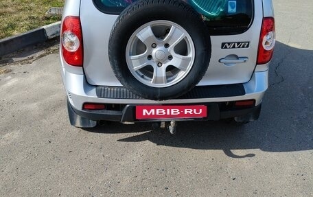 Chevrolet Niva I рестайлинг, 2012 год, 520 000 рублей, 4 фотография