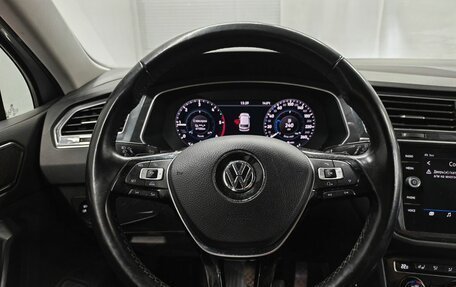 Volkswagen Tiguan II, 2018 год, 2 250 000 рублей, 12 фотография