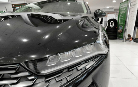 KIA K5, 2021 год, 2 450 000 рублей, 21 фотография