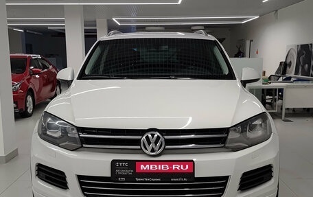 Volkswagen Touareg III, 2013 год, 1 955 000 рублей, 3 фотография