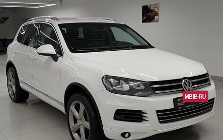 Volkswagen Touareg III, 2013 год, 1 955 000 рублей, 5 фотография