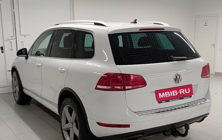 Volkswagen Touareg III, 2013 год, 1 955 000 рублей, 11 фотография