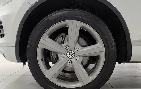 Volkswagen Touareg III, 2013 год, 1 955 000 рублей, 22 фотография