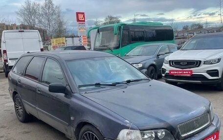 Volvo V40 I, 2002 год, 99 900 рублей, 6 фотография