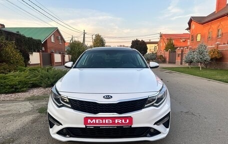 KIA Optima IV, 2018 год, 1 900 000 рублей, 3 фотография