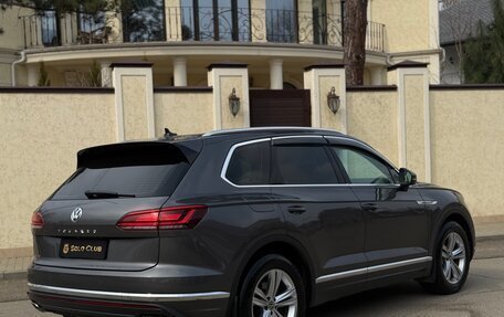 Volkswagen Touareg III, 2020 год, 4 650 000 рублей, 7 фотография