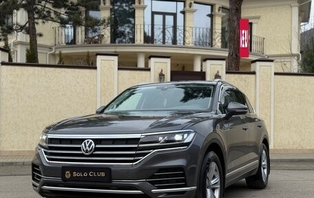 Volkswagen Touareg III, 2020 год, 4 650 000 рублей, 5 фотография