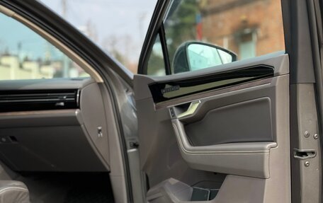 Volkswagen Touareg III, 2020 год, 4 650 000 рублей, 16 фотография