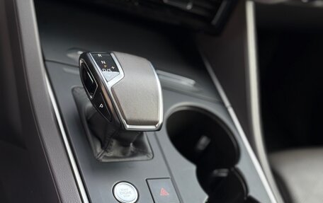 Volkswagen Touareg III, 2020 год, 4 650 000 рублей, 25 фотография