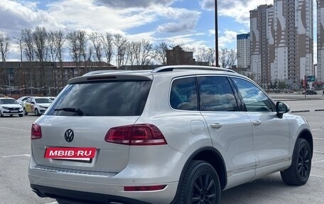 Volkswagen Touareg III, 2013 год, 1 295 000 рублей, 5 фотография
