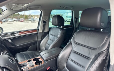 Volkswagen Touareg III, 2013 год, 1 295 000 рублей, 12 фотография