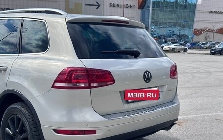 Volkswagen Touareg III, 2013 год, 1 295 000 рублей, 10 фотография
