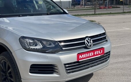 Volkswagen Touareg III, 2013 год, 1 295 000 рублей, 9 фотография