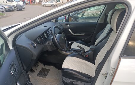 Peugeot 308 II, 2012 год, 530 000 рублей, 8 фотография