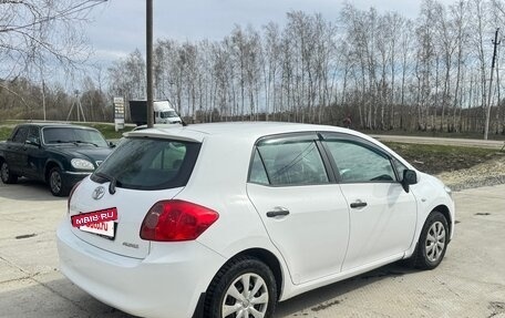 Toyota Auris II, 2009 год, 550 000 рублей, 5 фотография