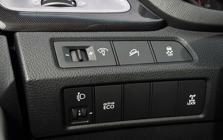 Hyundai Santa Fe III рестайлинг, 2013 год, 1 723 000 рублей, 11 фотография