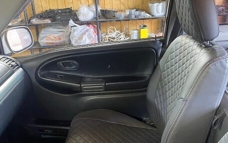 Suzuki Grand Vitara, 2004 год, 525 000 рублей, 15 фотография