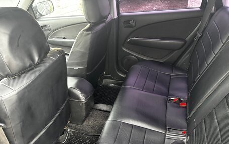 Mitsubishi Outlander III рестайлинг 3, 2007 год, 600 000 рублей, 17 фотография