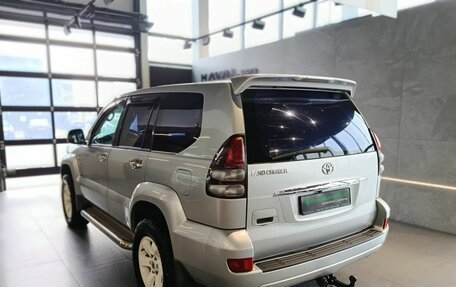 Toyota Land Cruiser Prado 120 рестайлинг, 2004 год, 1 500 000 рублей, 6 фотография