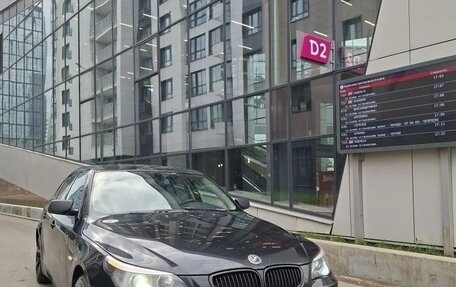 BMW 5 серия, 2006 год, 1 350 000 рублей, 28 фотография