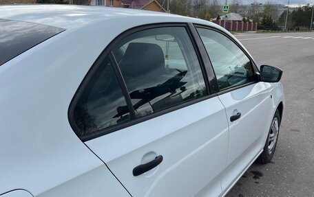 Skoda Rapid I, 2015 год, 665 000 рублей, 3 фотография