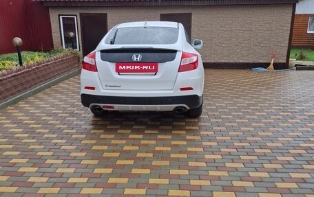 Honda Crosstour I рестайлинг, 2013 год, 1 600 000 рублей, 2 фотография