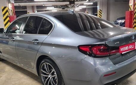 BMW 5 серия, 2021 год, 4 390 000 рублей, 7 фотография