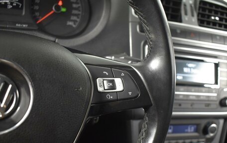 Volkswagen Polo VI (EU Market), 2017 год, 1 135 900 рублей, 15 фотография