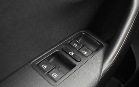 Volkswagen Polo VI (EU Market), 2017 год, 1 135 900 рублей, 20 фотография