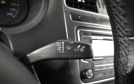 Volkswagen Polo VI (EU Market), 2017 год, 1 135 900 рублей, 17 фотография