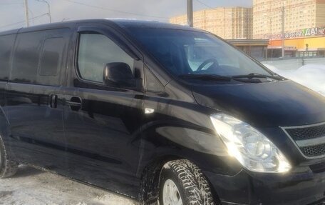 Hyundai Grand Starex Grand Starex I рестайлинг 2, 2014 год, 1 599 999 рублей, 11 фотография