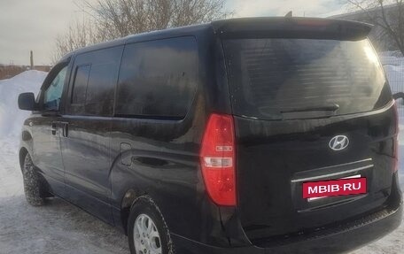 Hyundai Grand Starex Grand Starex I рестайлинг 2, 2014 год, 1 599 999 рублей, 13 фотография