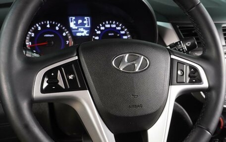 Hyundai Solaris II рестайлинг, 2015 год, 929 000 рублей, 14 фотография