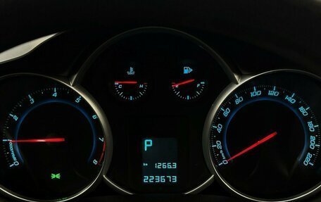 Chevrolet Cruze II, 2013 год, 700 000 рублей, 6 фотография