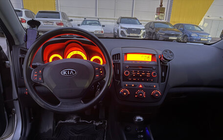 KIA cee'd I рестайлинг, 2007 год, 549 000 рублей, 17 фотография